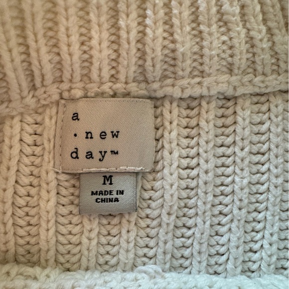 A New Day fisherman sweater - Picture 2 of 3